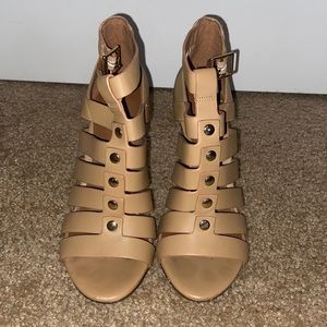 Aldo heels. Tan. Size 7